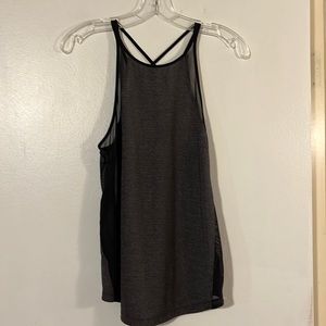 Lululemon gray/black tank. Lulu size 6